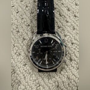 MICHAEL KORS mk5156 black dial watch